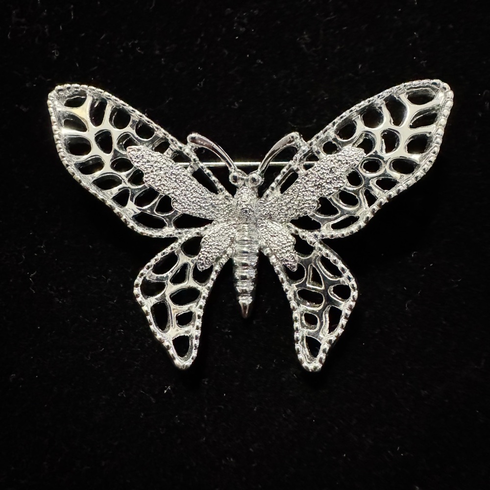 Vintage Sarah Coventry “Madame Butterfly”Brooch EUC